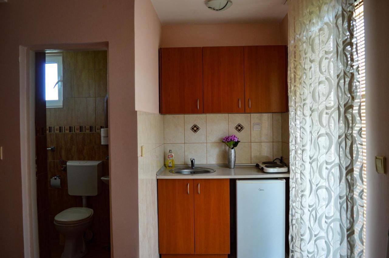 Forest Apartman Budva